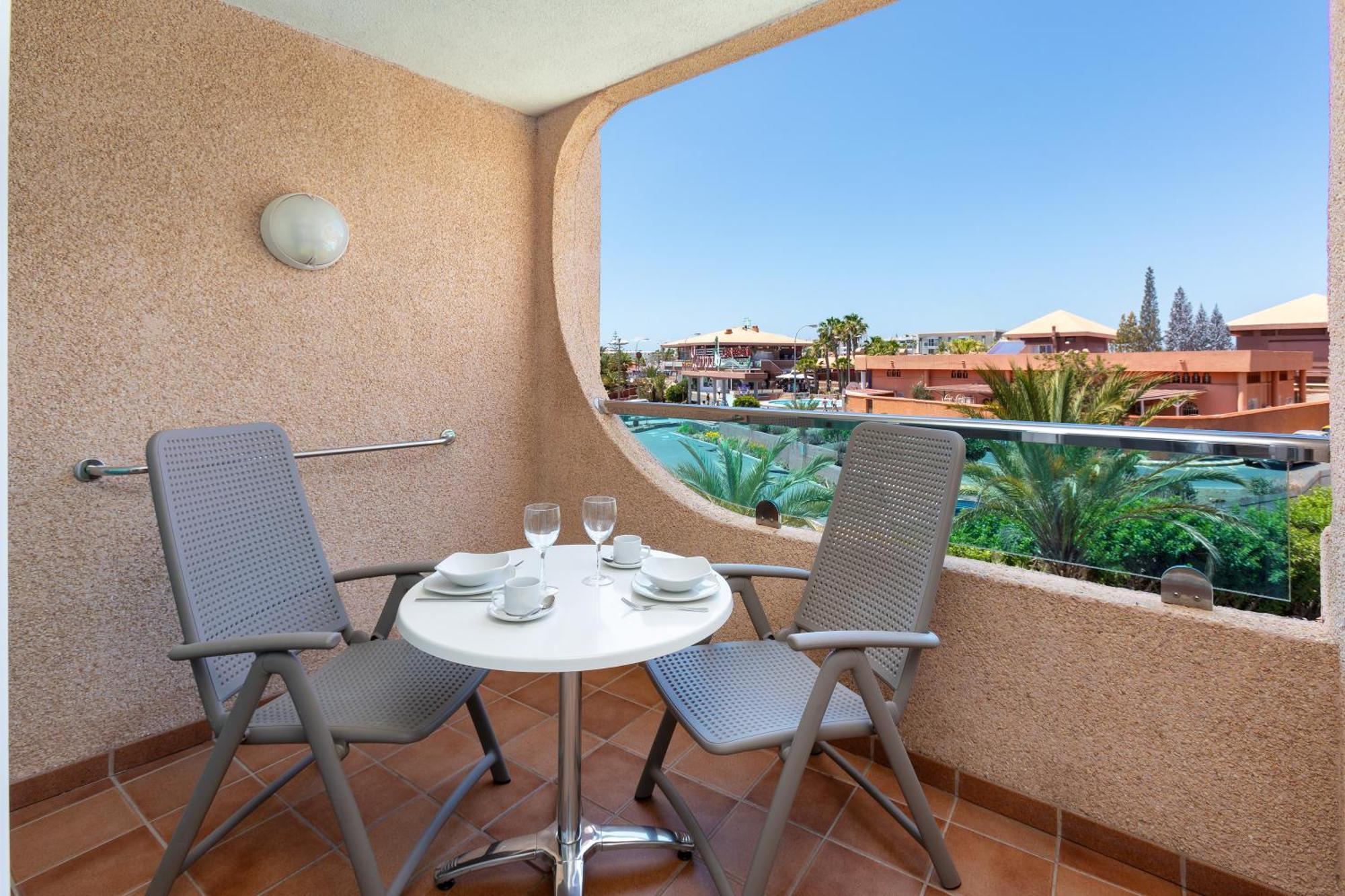 Superior One-Bedroom Apartment
